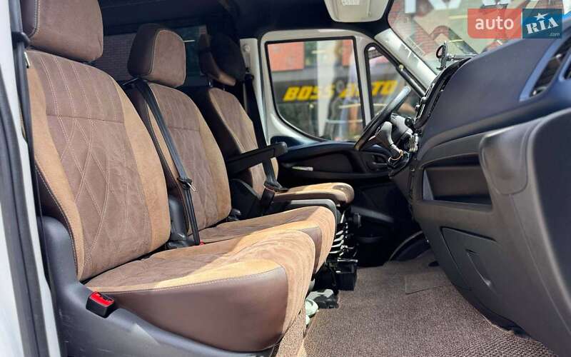 Микроавтобус Iveco Daily 2020 в Черновцах