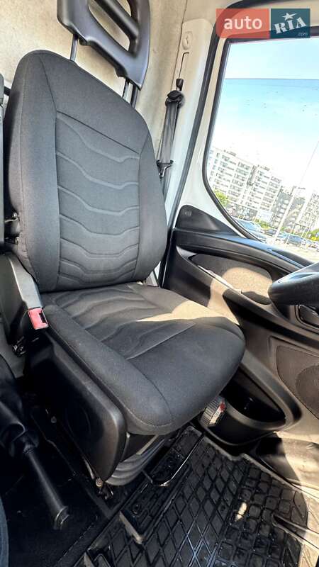 Автовоз Iveco Daily 2016 в Львові