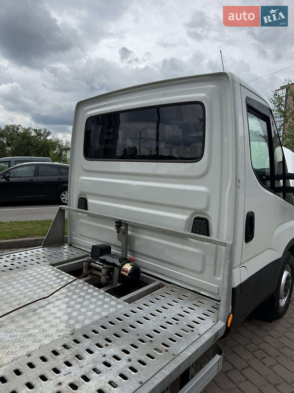 Автовоз Iveco Daily 2018 в Шептицькому