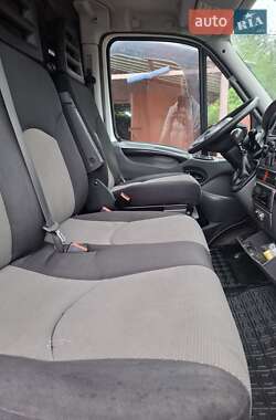 Грузовой фургон Iveco Daily 2009 в 