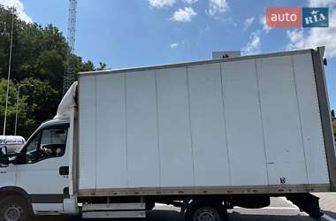 Вантажний фургон Iveco Daily 2011 в Києві
