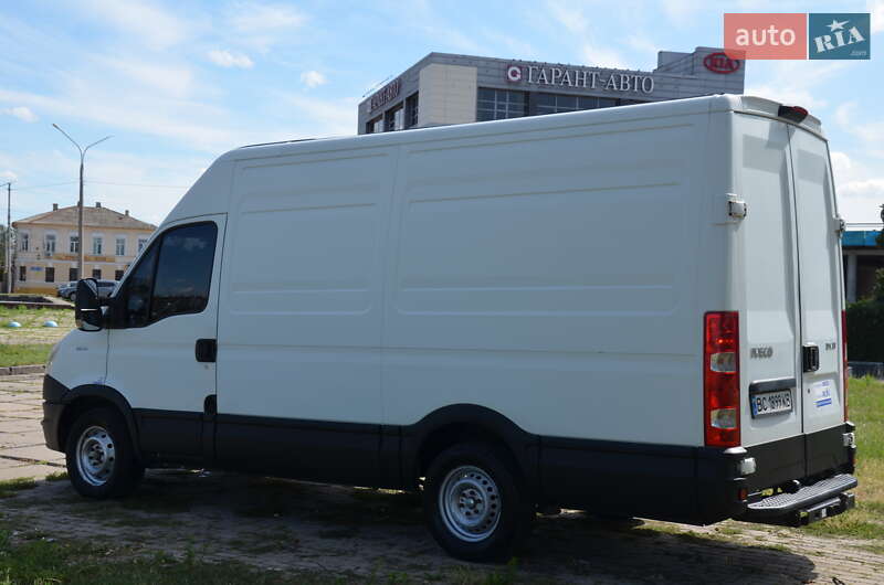 Грузовой фургон Iveco Daily 2014 в Харькове