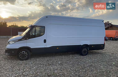 Грузовой фургон Iveco Daily 2020 в 