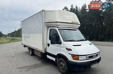 Грузовой фургон Iveco Daily 2000 в 