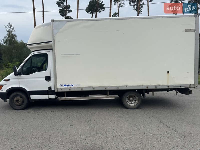 Грузовой фургон Iveco Daily 2000 в Ахтырке