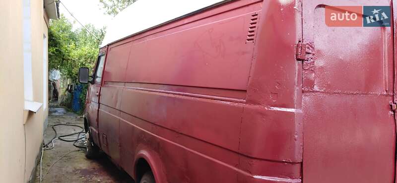 Грузовой фургон Iveco Daily 1995 в Харькове