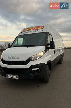 Грузовой фургон Iveco Daily 2015 в 