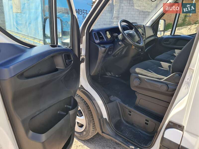 Грузовой фургон Iveco Daily 2017 в Ровно