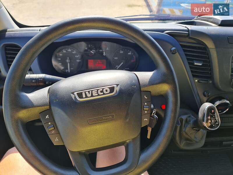 Грузовой фургон Iveco Daily 2017 в Ровно