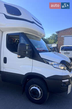 Грузовой фургон Iveco Daily 2016 в 