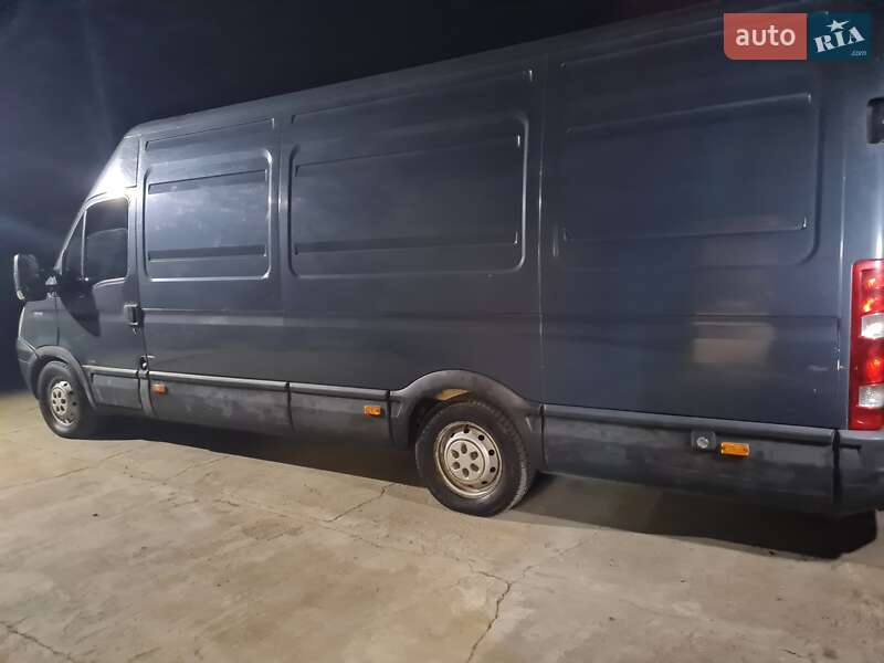 Грузовой фургон Iveco Daily 2007 в Одессе