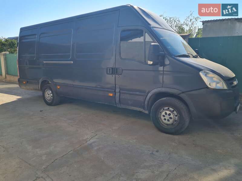 Грузовой фургон Iveco Daily 2007 в Одессе