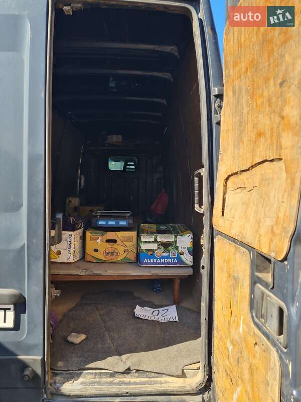 Грузовой фургон Iveco Daily 2007 в Одессе