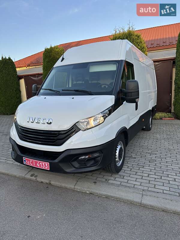 Грузовой фургон Iveco Daily 2023 в Рава-Русской