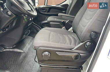 Грузовой фургон Iveco Daily 2016 в 