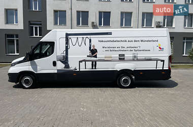 Грузовой фургон Iveco Daily 2020 в 