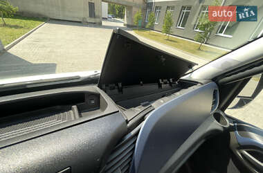 Грузовой фургон Iveco Daily 2020 в 