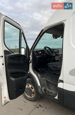 Грузовой фургон Iveco Daily 2015 в  фото 13 Грузовой фургон Iveco Daily 2015 в