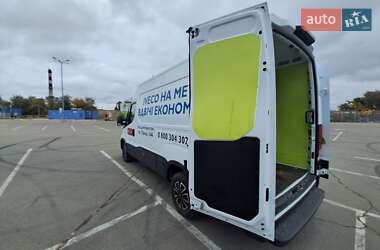 Грузовой фургон Iveco Daily 2019 в 
