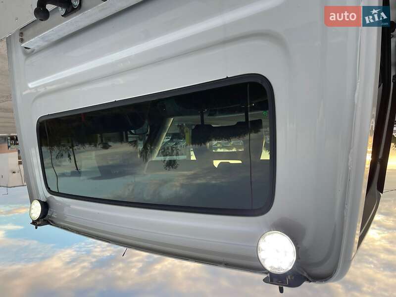 Автовоз Iveco Daily 2020 в Ужгороде