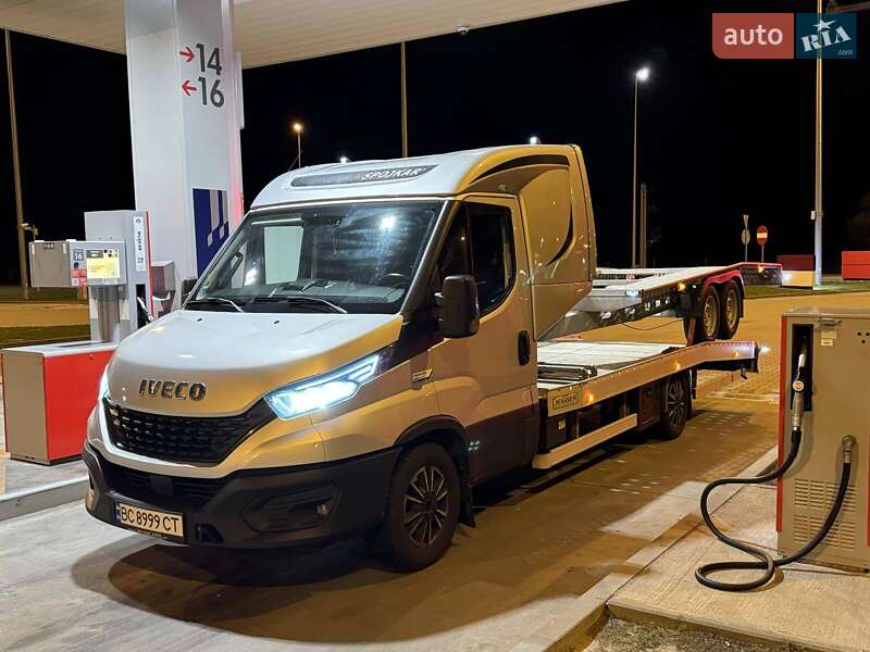 Автовоз Iveco Daily 2019 в Самборе
