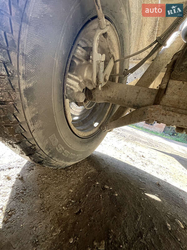 Вантажний фургон Iveco Daily 2006 в Чернівцях фото 16 Вантажний фургон Iveco Daily 2006 в Чернівцях