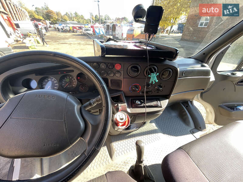 Вантажний фургон Iveco Daily 2006 в Чернівцях фото 10 Вантажний фургон Iveco Daily 2006 в Чернівцях