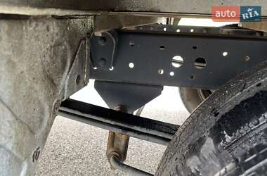 Вантажний фургон Iveco Daily 2012 в 