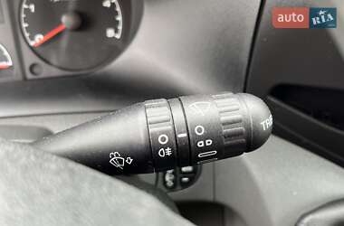 Вантажний фургон Iveco Daily 2012 в 