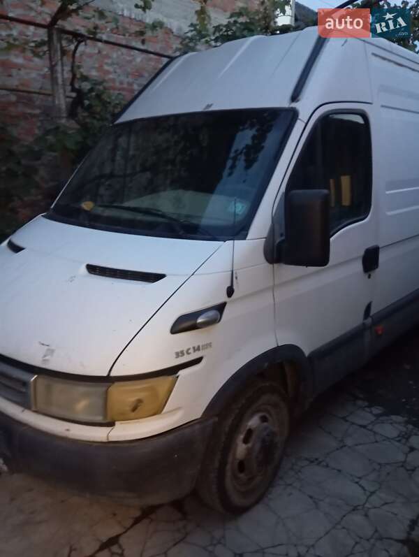 Вантажний фургон Iveco Daily 2005 в Виноградові фото 2 Вантажний фургон Iveco Daily 2005 в Виноградові