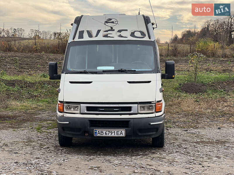 Городской автобус Iveco Daily 2000 в Жмеринке