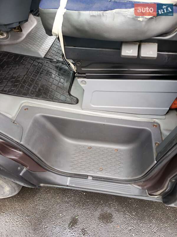 Вантажний фургон Iveco Daily 2007 в Києві фото 9 Вантажний фургон Iveco Daily 2007 в Києві