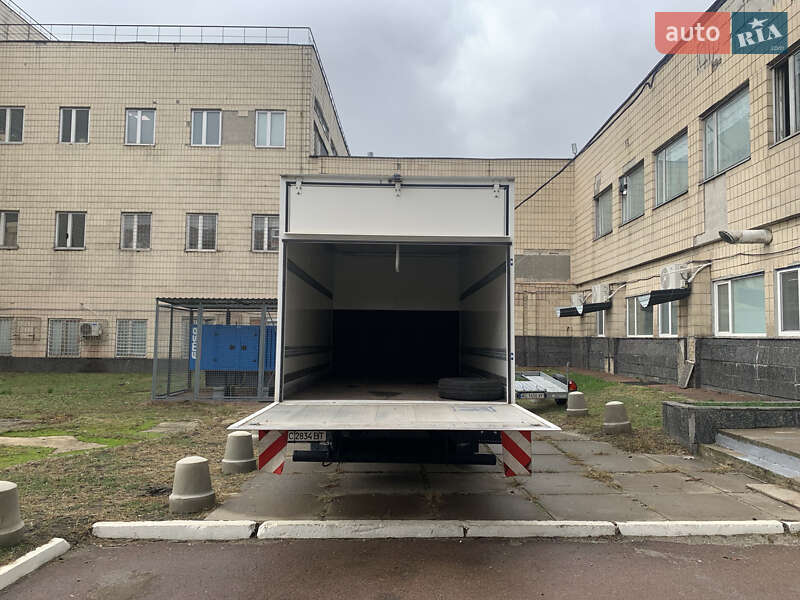 Грузовой фургон Iveco Daily 2017 в Киеве
