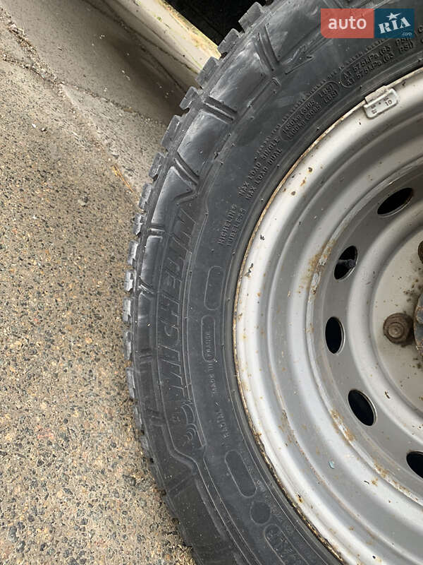 Грузовой фургон Iveco Daily 2017 в Киеве