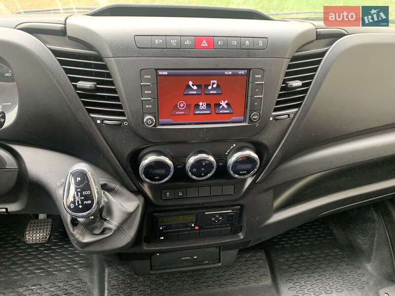 Грузовой фургон Iveco Daily 2017 в Киеве