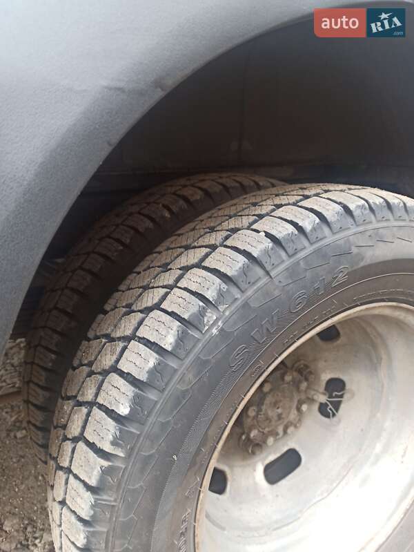 Вантажний фургон Iveco Daily 2006 в Миколаєві фото 3 Вантажний фургон Iveco Daily 2006 в Миколаєві