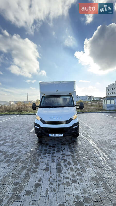 Вантажний фургон Iveco Daily 2018 в Львові