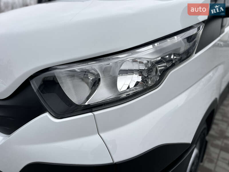 Эвакуатор Iveco Daily 2019 в Запорожье