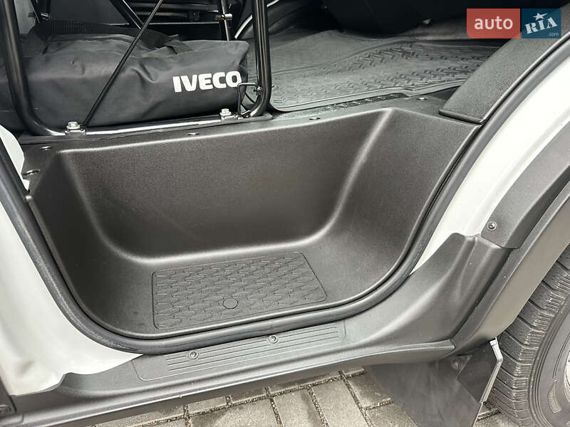 Эвакуатор Iveco Daily 2019 в Запорожье