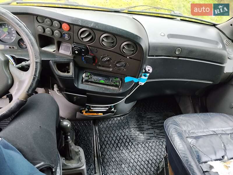 Грузовой фургон Iveco Daily 2004 в Краковце фото 19 Грузовой фургон Iveco Daily 2004 в Краковце