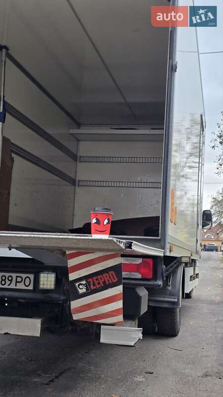 Грузовой фургон Iveco Daily 2015 в Киеве