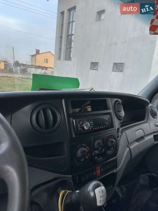 Для перевозки животных Iveco Daily 2005 в Черновцах