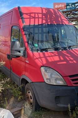 Грузовой фургон Iveco Daily 2006 в Полтаве