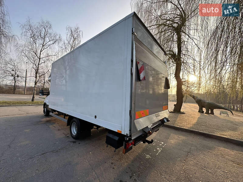 Грузовой фургон Iveco Daily 2018 в Ровно