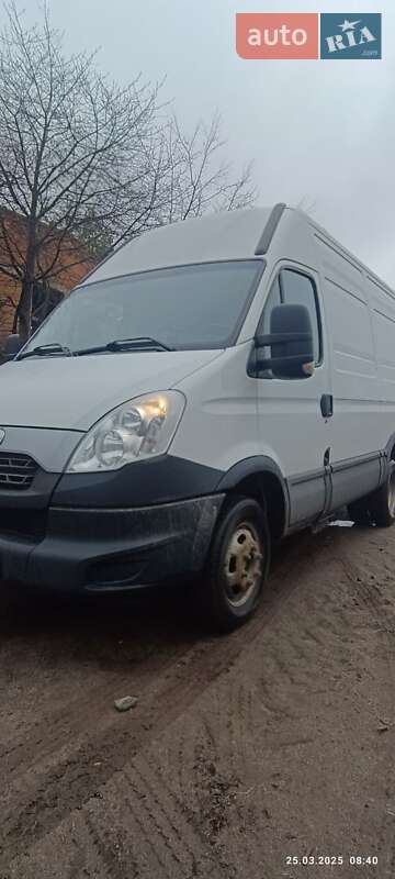 Грузовик Iveco Daily 2013 в Калиновке
