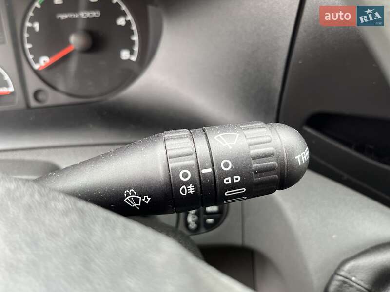 Микроавтобус грузовой (до 3,5т) Iveco Daily 2012 в Мукачево