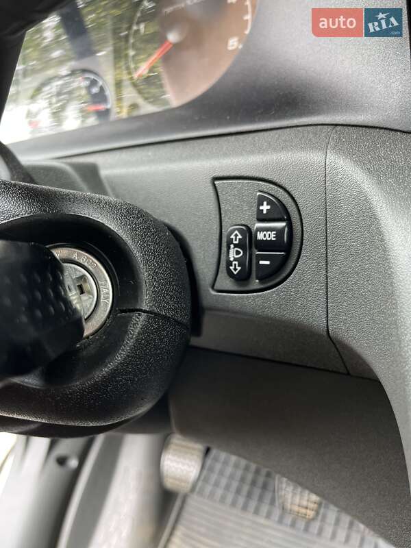 Микроавтобус грузовой (до 3,5т) Iveco Daily 2012 в Мукачево