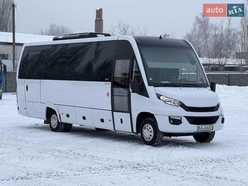 Туристический / Междугородний автобус Iveco Daily 2018 в Житомире фото 4 Туристический / Междугородний автобус Iveco Daily 2018 в Житомире