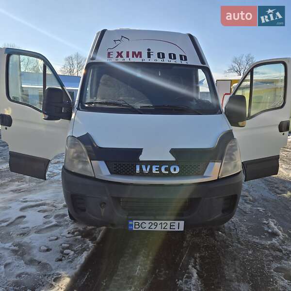 Вантажний фургон Iveco Daily 2010 в Львові фото 2 Вантажний фургон Iveco Daily 2010 в Львові