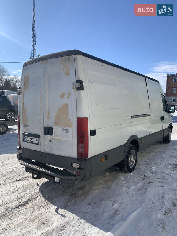 Вантажний фургон Iveco Daily 2004 в Рівному фото 5 Вантажний фургон Iveco Daily 2004 в Рівному